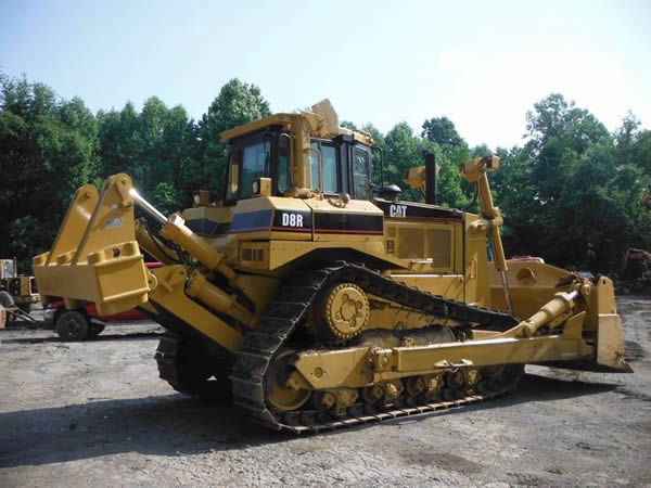 Renta de Tractor Bulldozer Cat D8R en Tepic